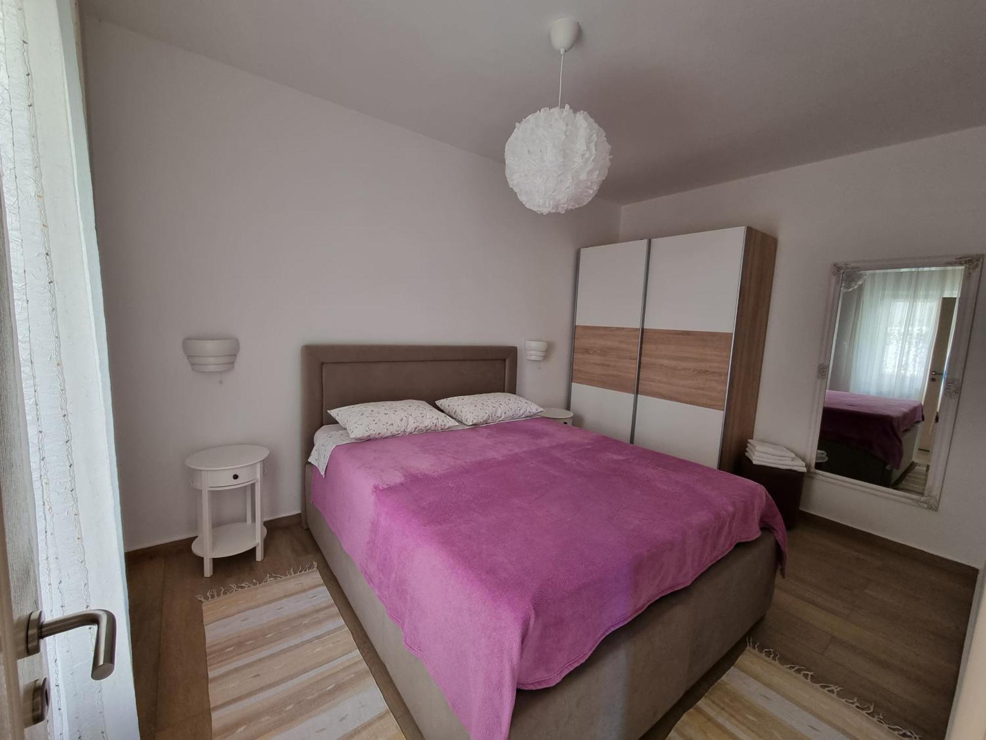 Apartments Kadenca โอมิช ภายนอก รูปภาพ